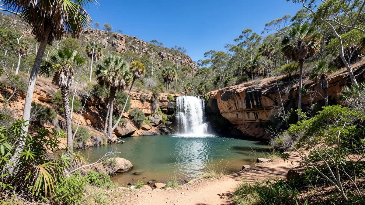 Tjaynera Falls (Sandy Creek Falls)